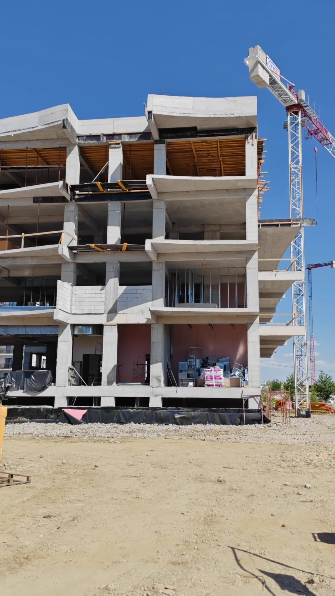 Structură metalică pentru tavan fals și pereți de gips-carton, montaj instalații